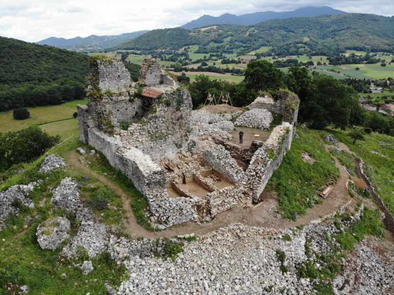 Vue du château depuis le nord-ouest