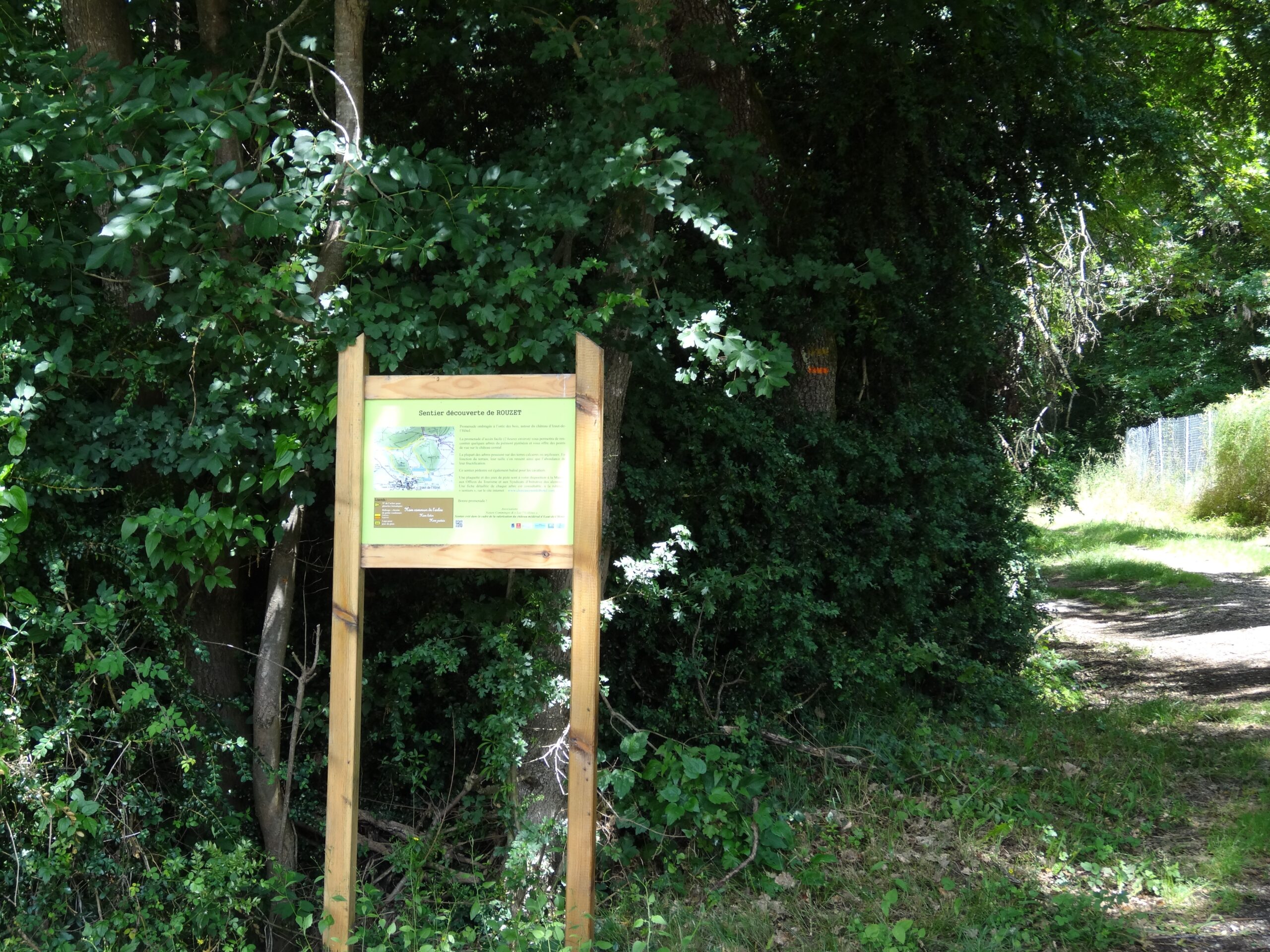 2016 : Inauguration des deux sentiers botaniques de l'association
